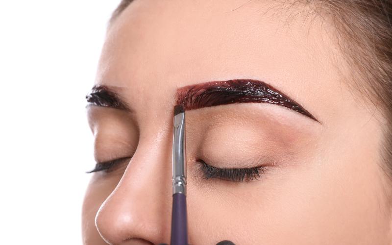 How to remove brow tint